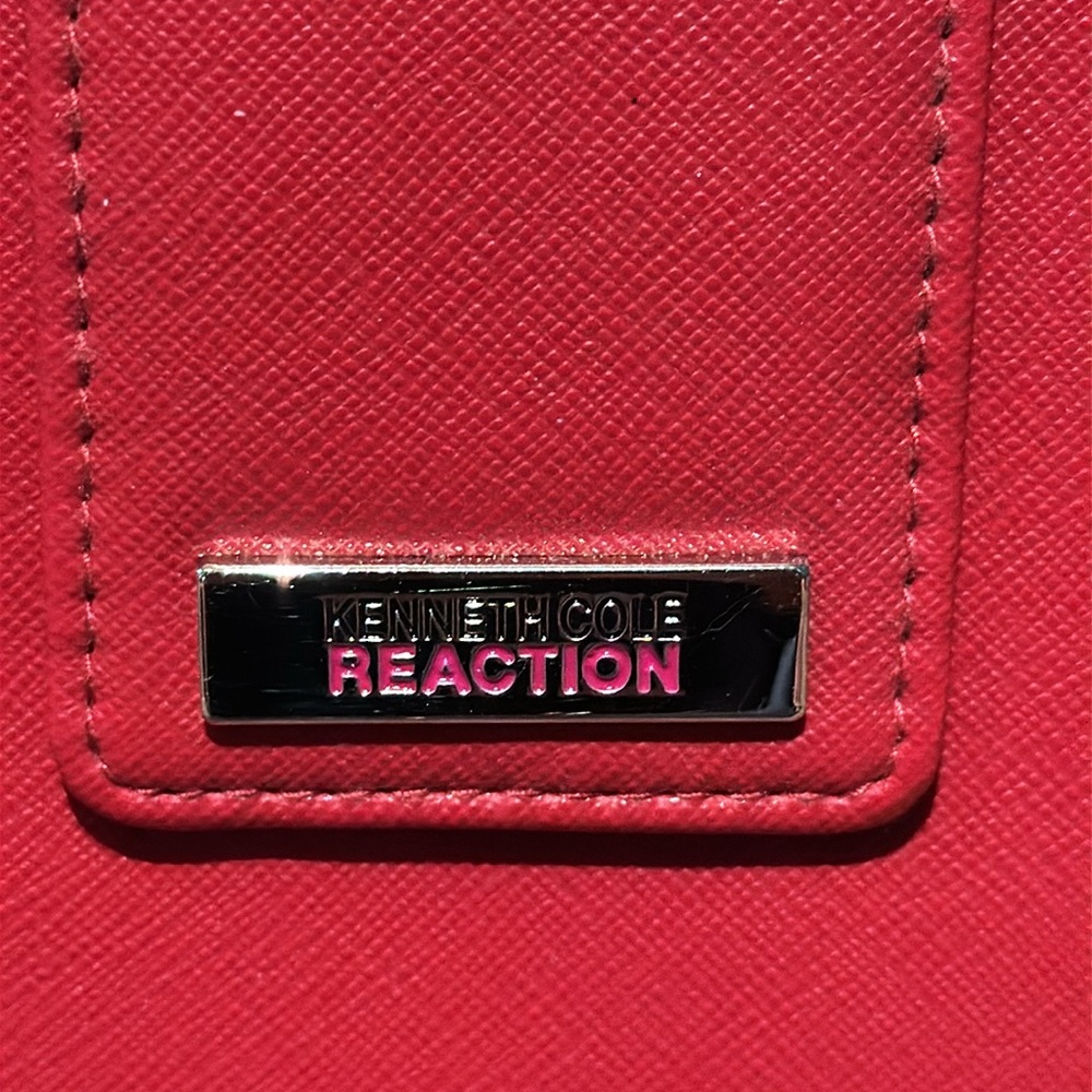 Kenneth Cole REACTION wallet - Picture 2 of 8